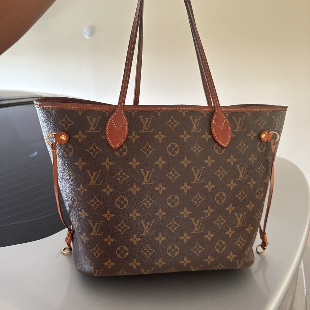 Louis Vuitton Brown Monogram Neverfull Tote
